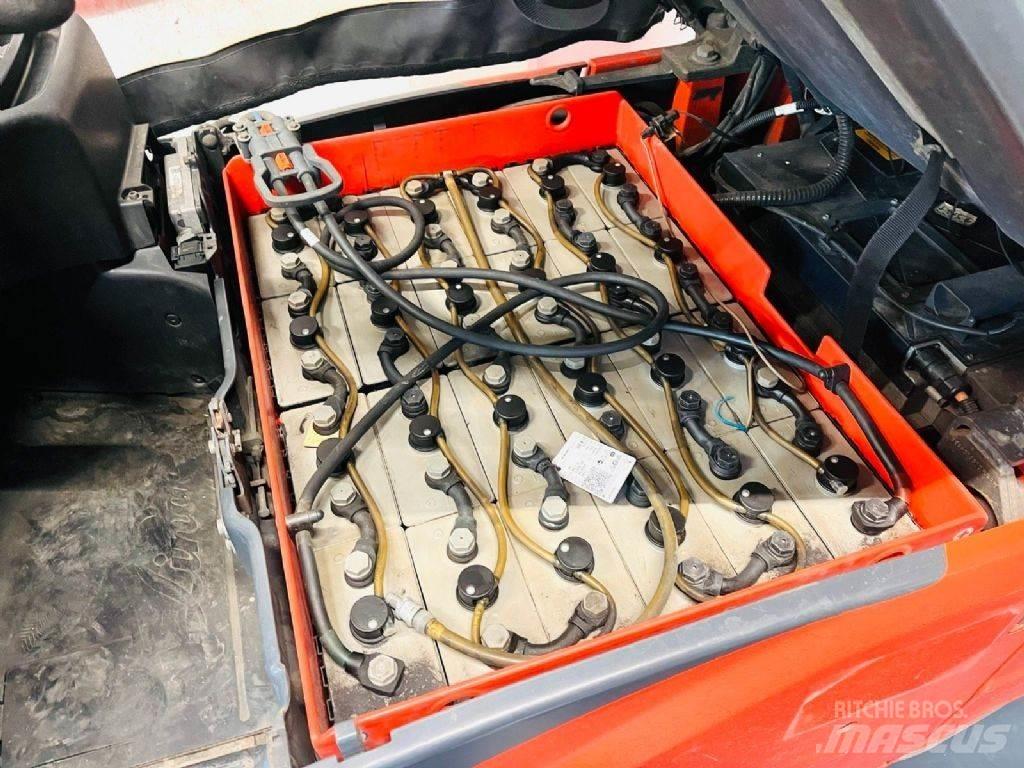 Linde E20PH-02 Electric Forklifts