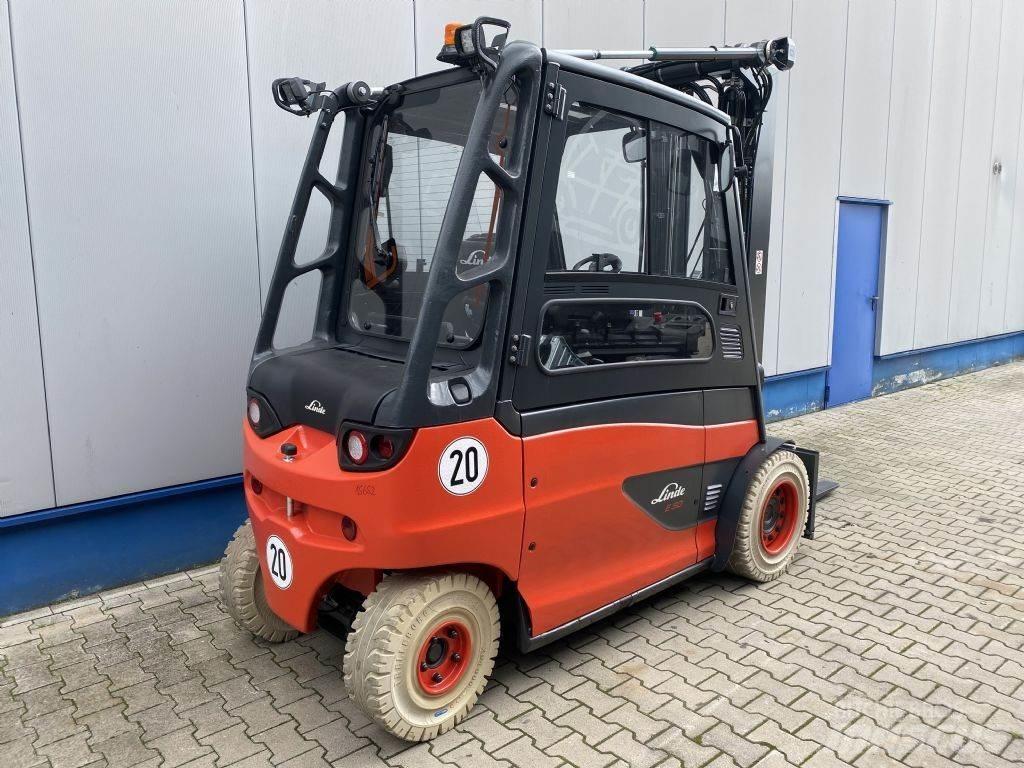 Linde E50HL Electric Forklifts