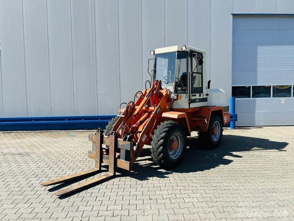 Schaeff KL835 Skid Steer Loaders
