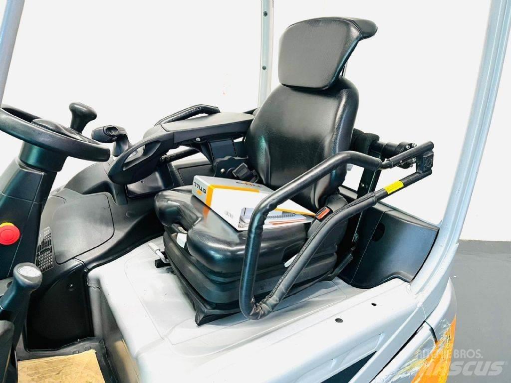 Still RX20-20 Electric Forklifts