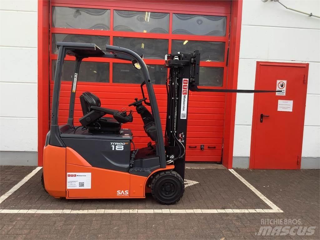 Toyota 8FBE18T Electric Forklifts