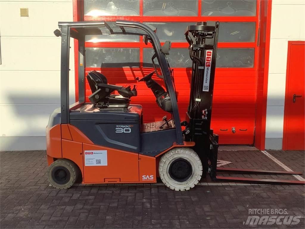 Toyota 8FBMKT30 Electric Forklifts
