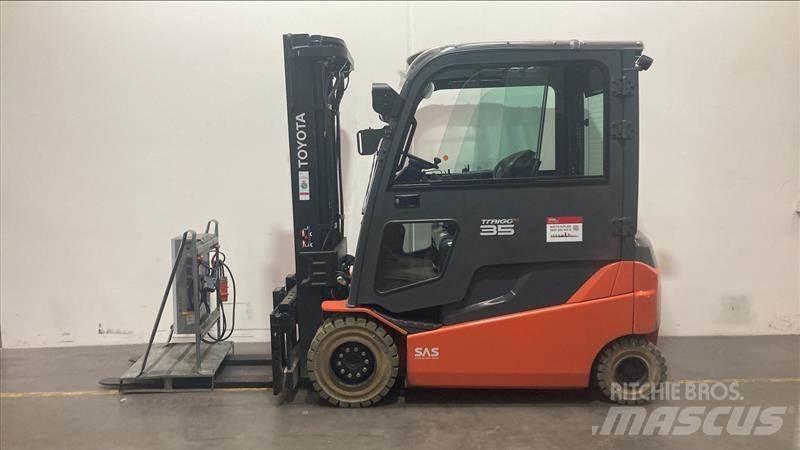 Toyota 8FBMT35 Electric Forklifts