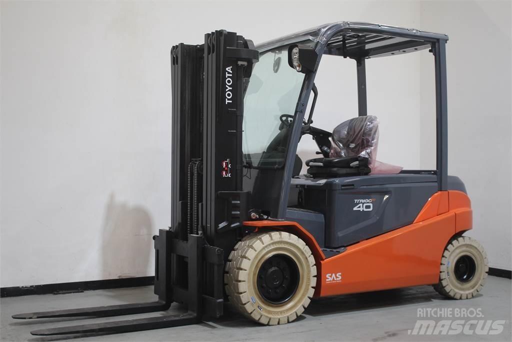 Toyota 8FBMT40 Electric Forklifts