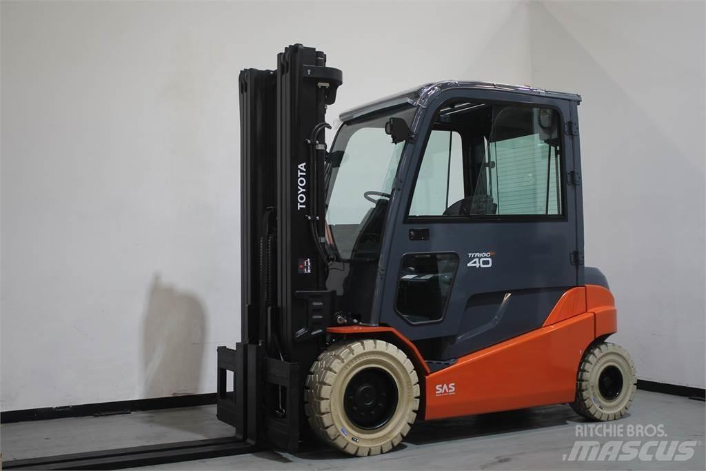Toyota 8FBMT40 Electric Forklifts