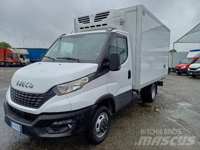 Iveco 35C16 Reefer Trucks
