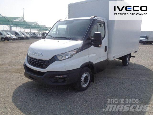 Iveco 35S16 Box trucks