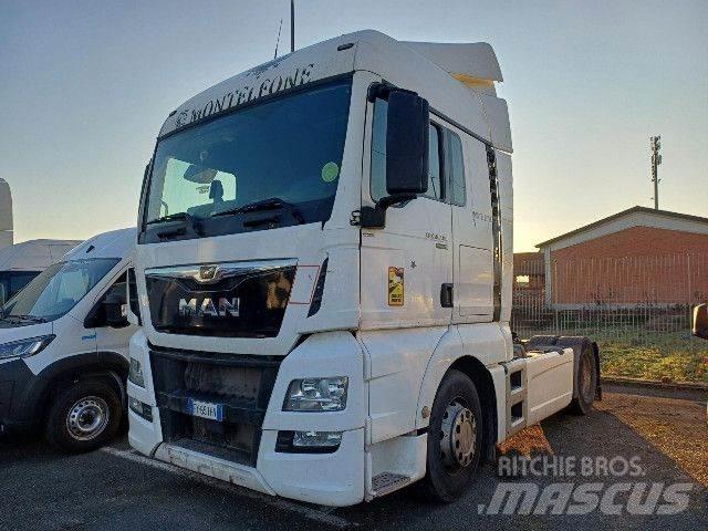 MAN 18.480 Conventional Trucks / Tractor Trucks