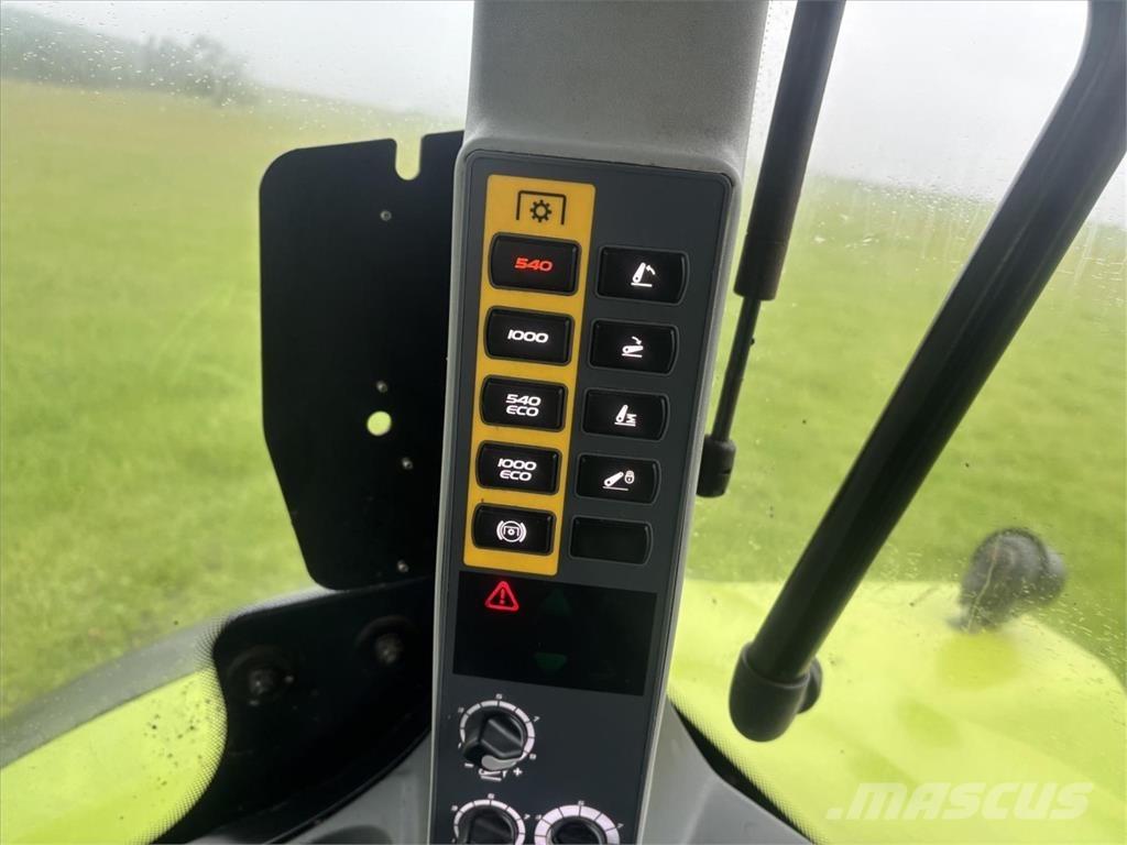 CLAAS ARION 610 Tractors