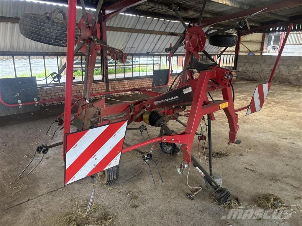 Kongskilde Z555 Rakes and tedders