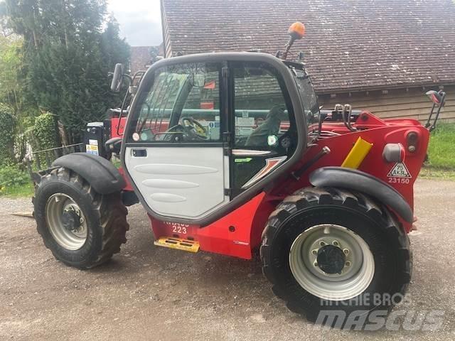 Manitou MT932 Telescopic Handlers