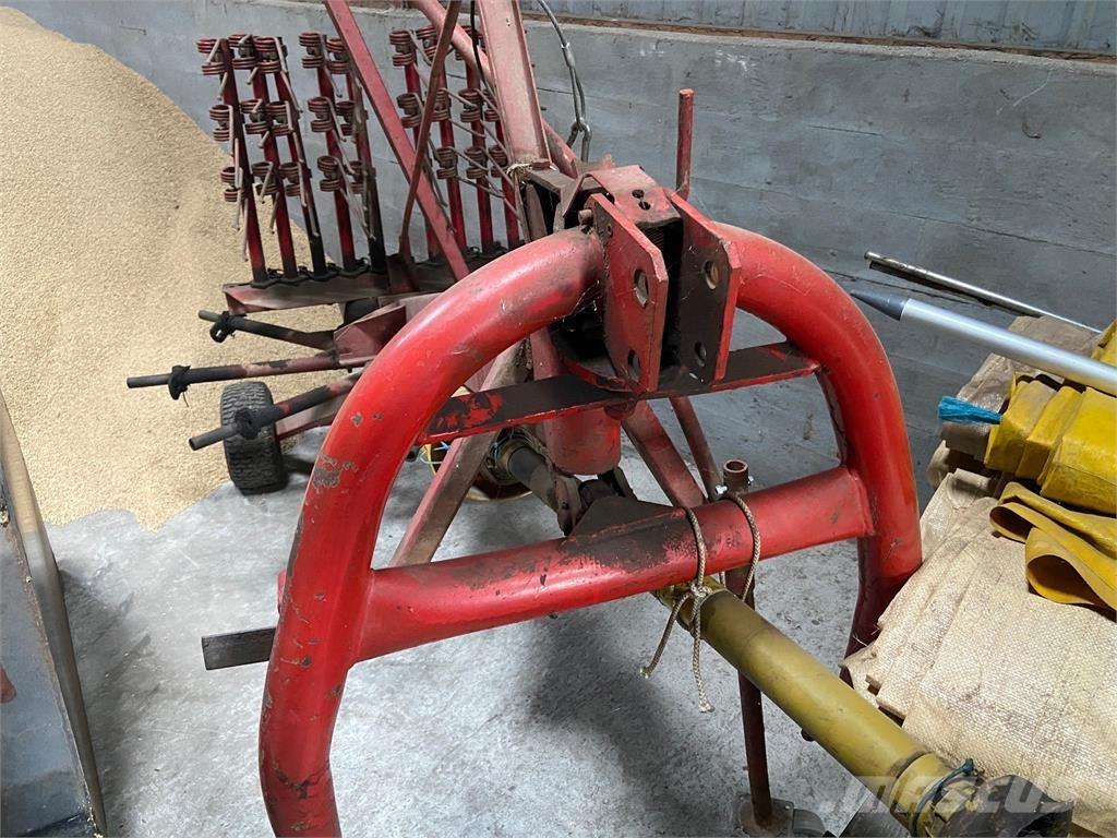  3 METER RIVE Rakes and tedders