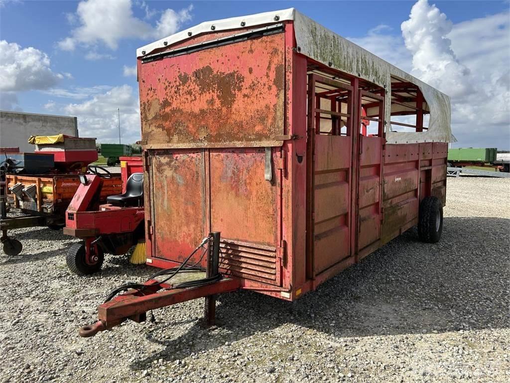  6 MTR Livestock Trailers