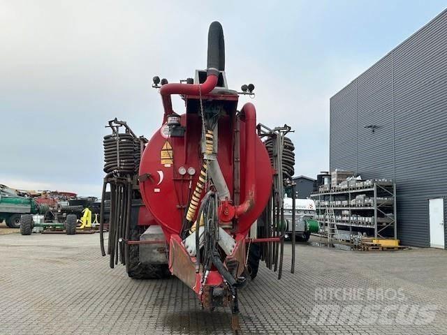 AP 28 m Sprayer Fertilizers