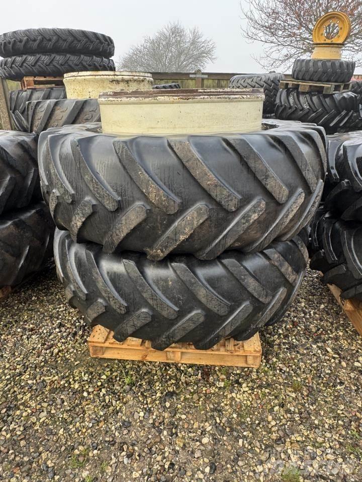 AP 620/70X42 Tires, wheels and rims
