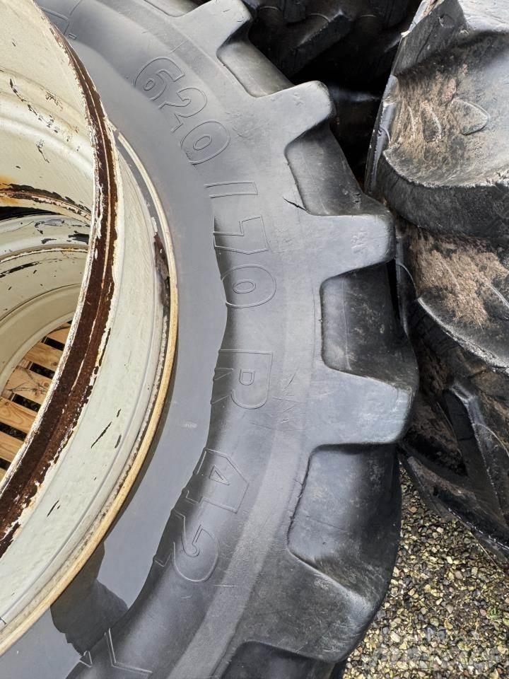 AP 620/70X42 Tires, wheels and rims