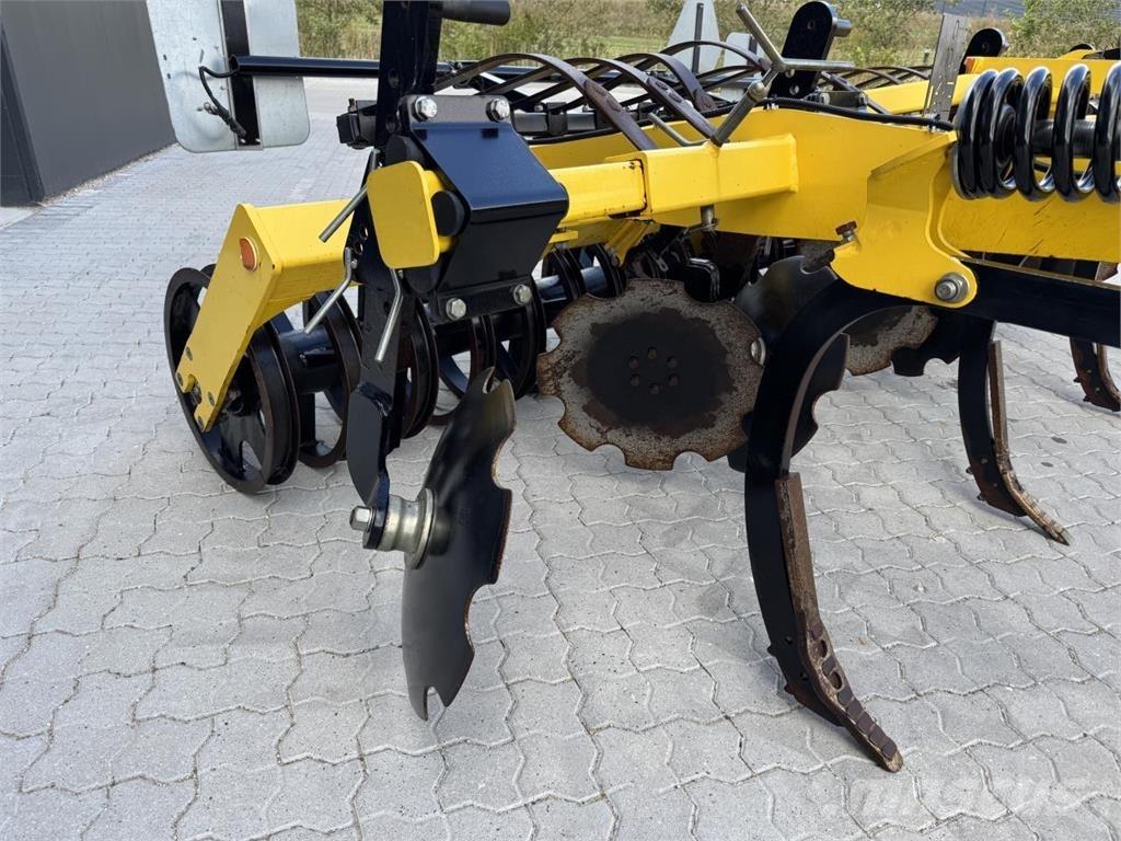 Bednar 350 Harrows