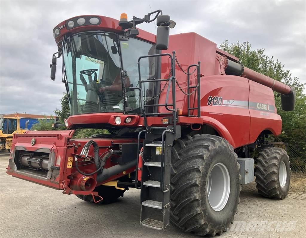 Case IH AF9120 Combine Harvesters