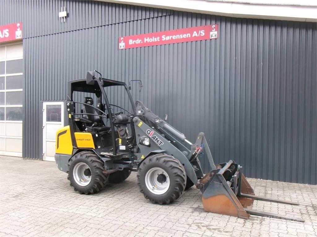 GiANT 452THD Mini Loader