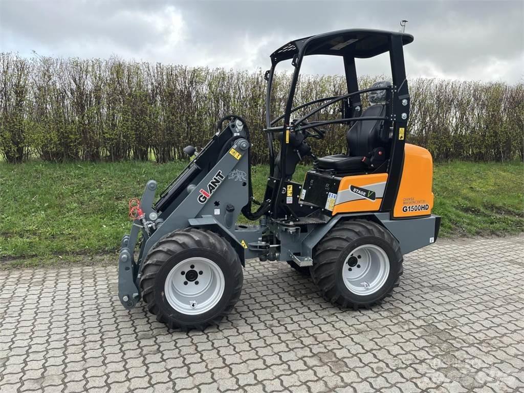GiANT G1500 Mini Loader