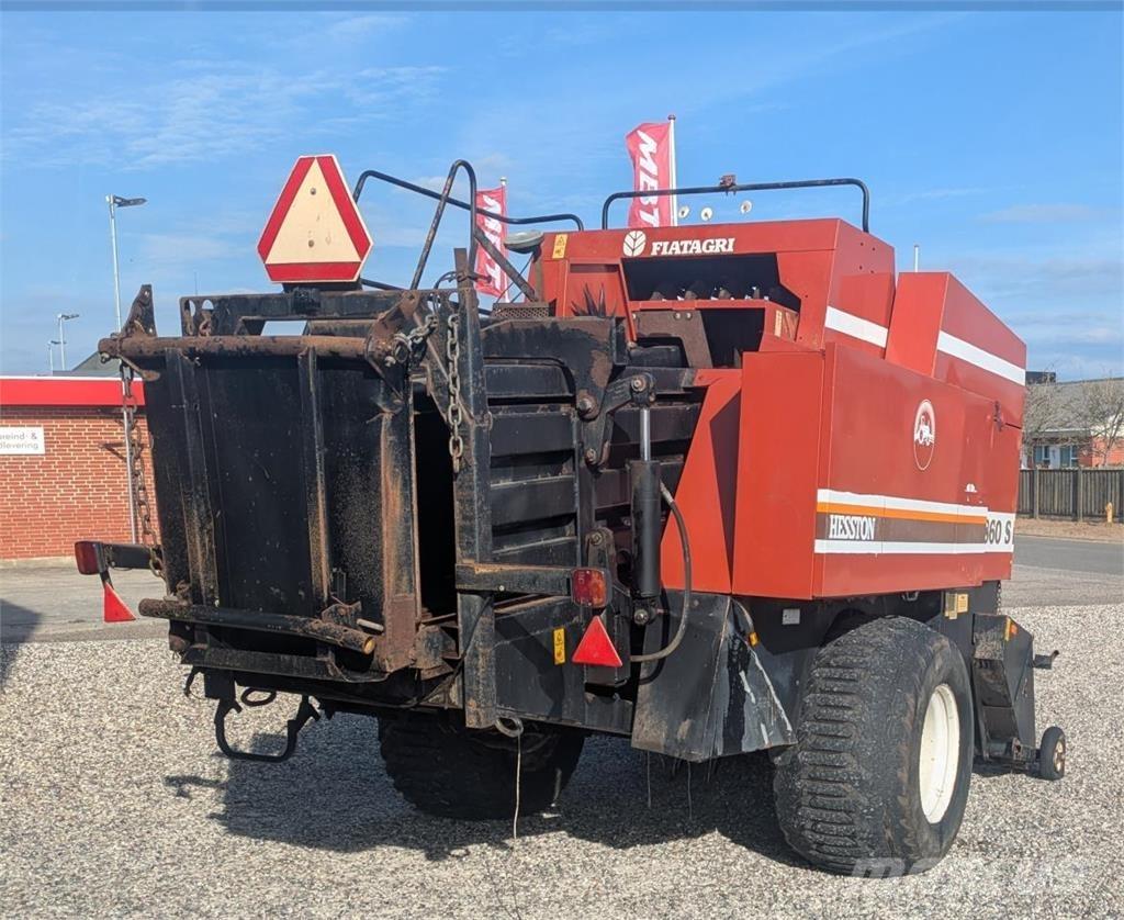 Hesston 4860 Square Balers