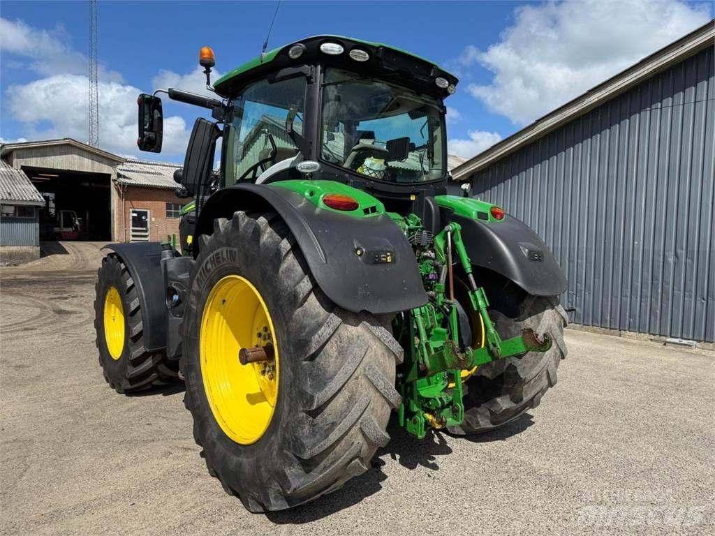 John Deere 6250R Tractors