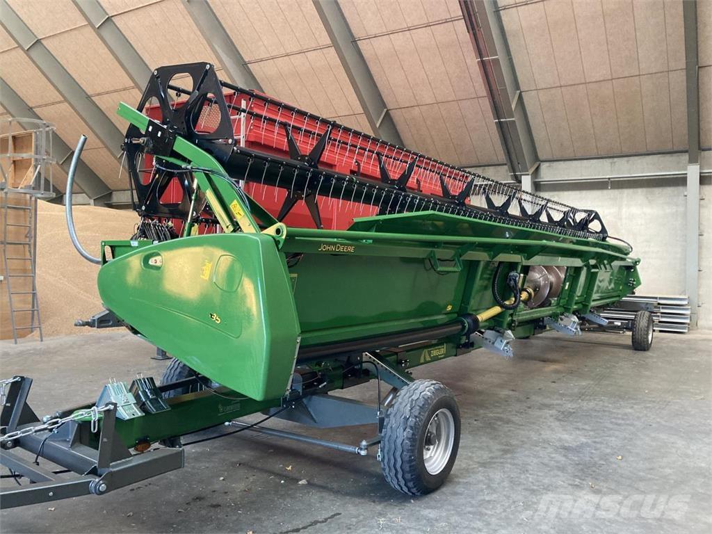 John Deere 635R Harvester Headers