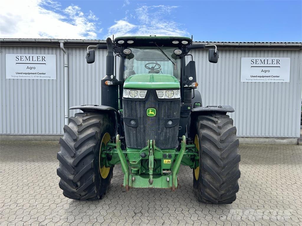 John Deere 7250R Tractors