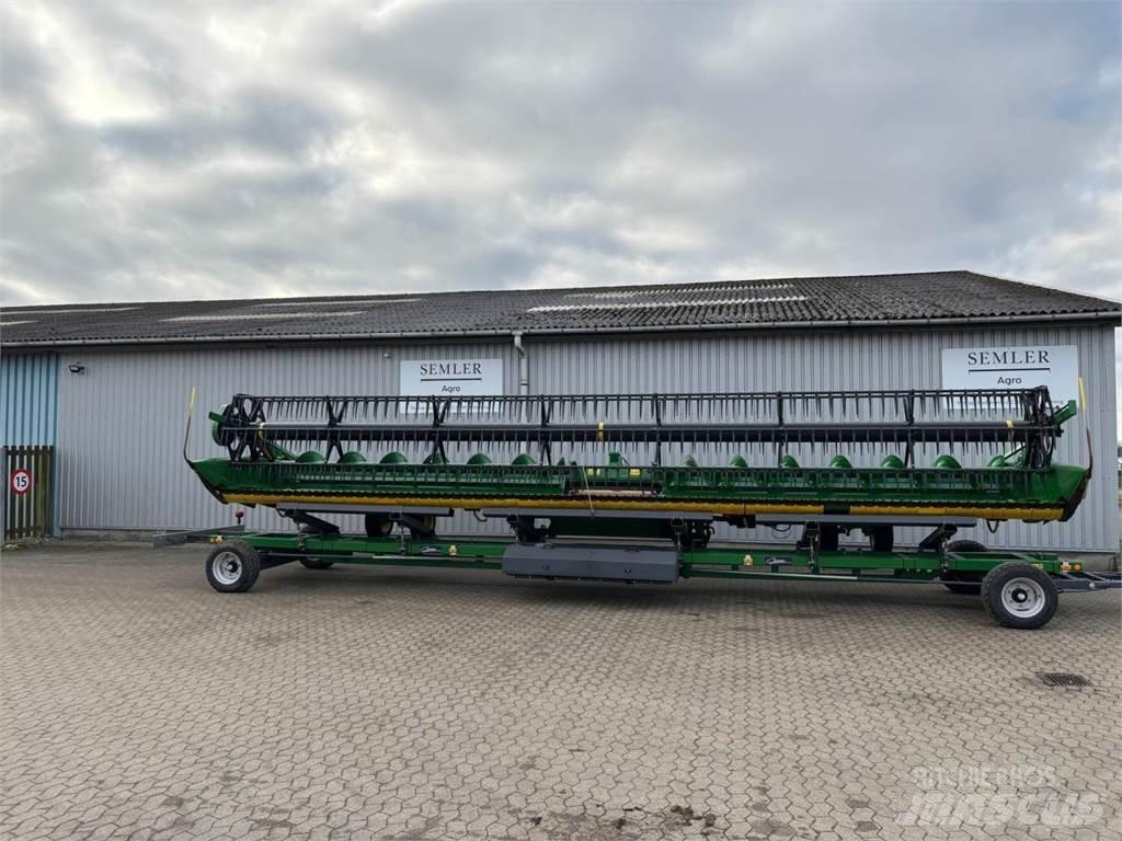 John Deere 735D Harvester Headers