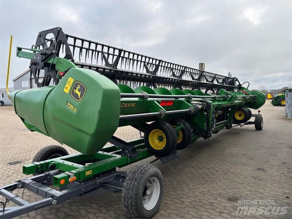 John Deere 735D Harvester Headers