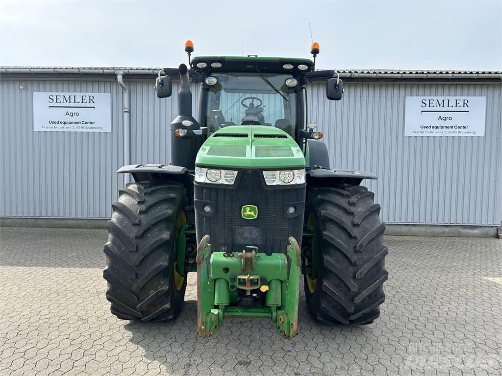 John Deere 8320R Tractors