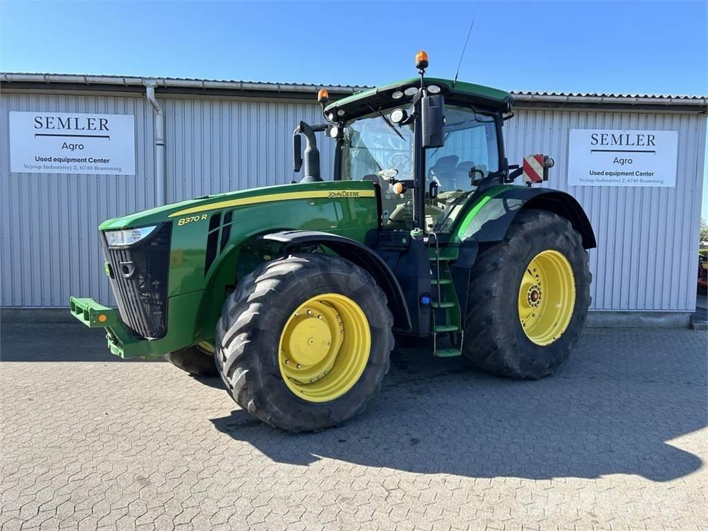 John Deere 8370R Tractors