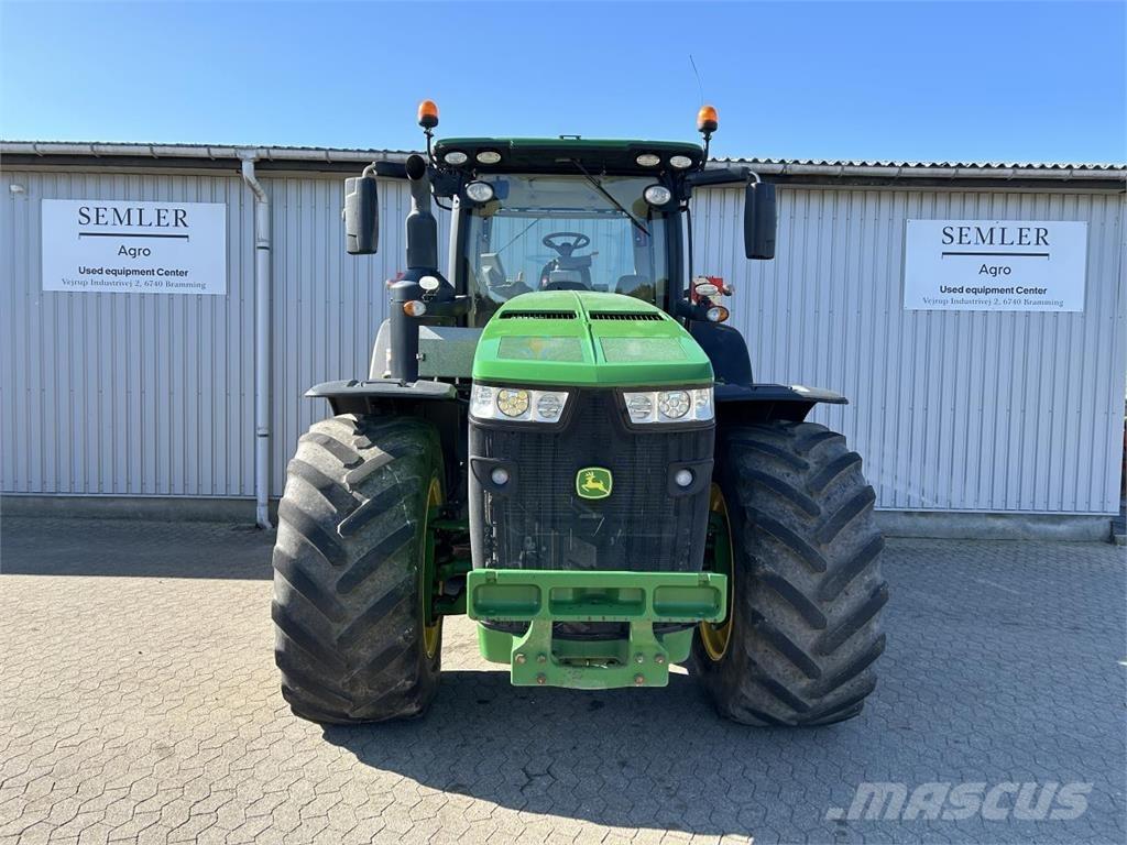 John Deere 8370R Tractors