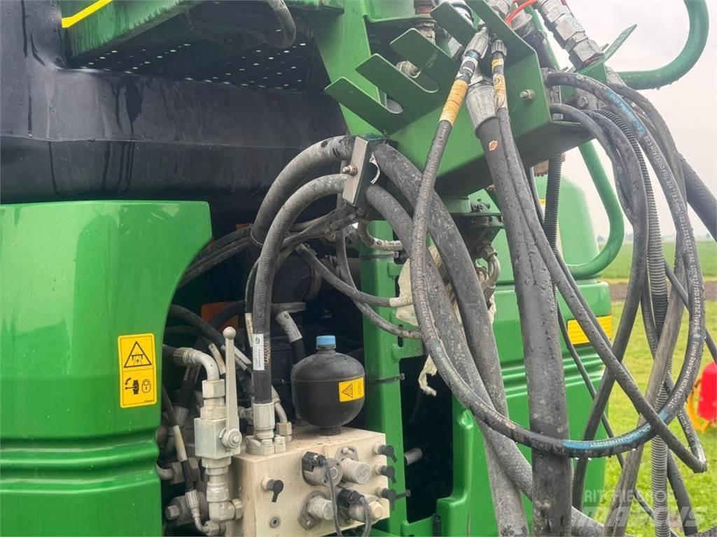 John Deere R952I Trailed sprayers