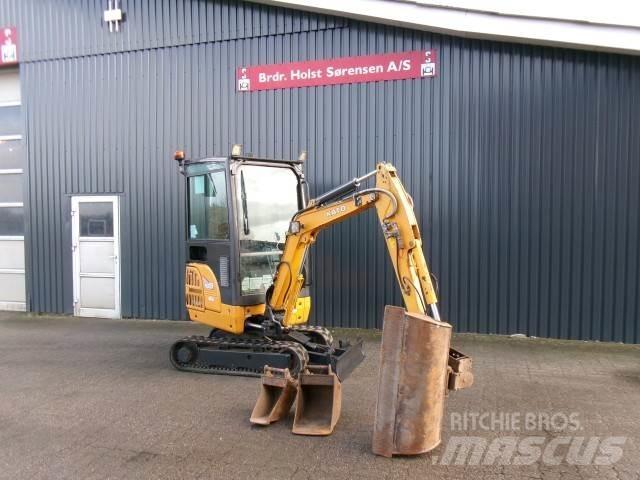 Kato 19 VXT Mini Excavators <7t (Mini Diggers)