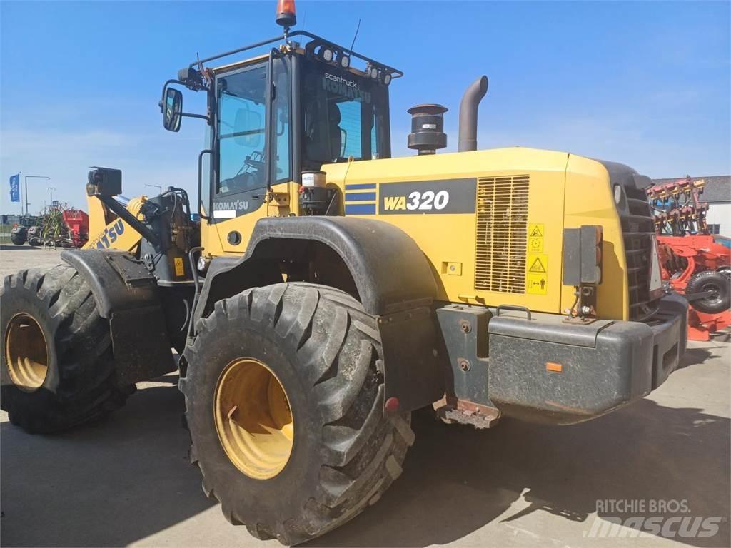 Komatsu W320 Wheel Loaders