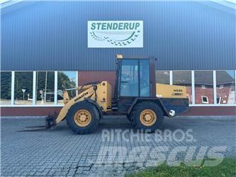 Komatsu WA90 Wheel Loaders