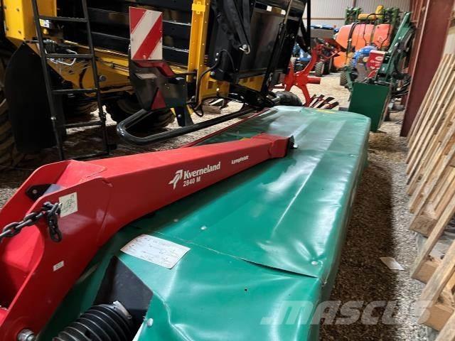 Kverneland 2840 Swathers/ Windrowers