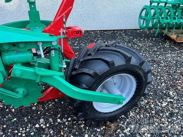 Kverneland 3300S Reversible ploughs