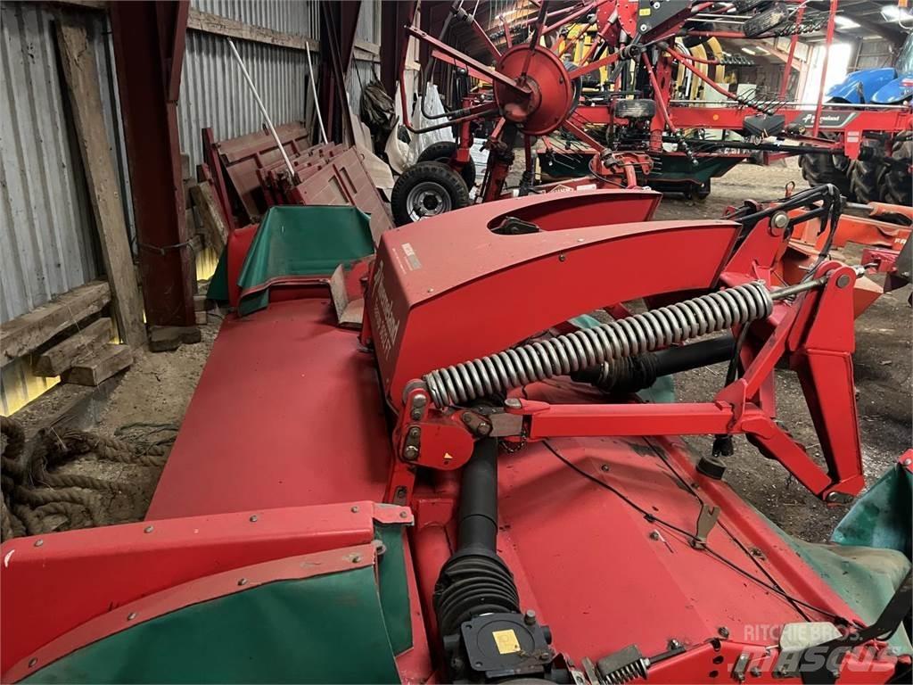 Kverneland 3632FT Swathers/ Windrowers
