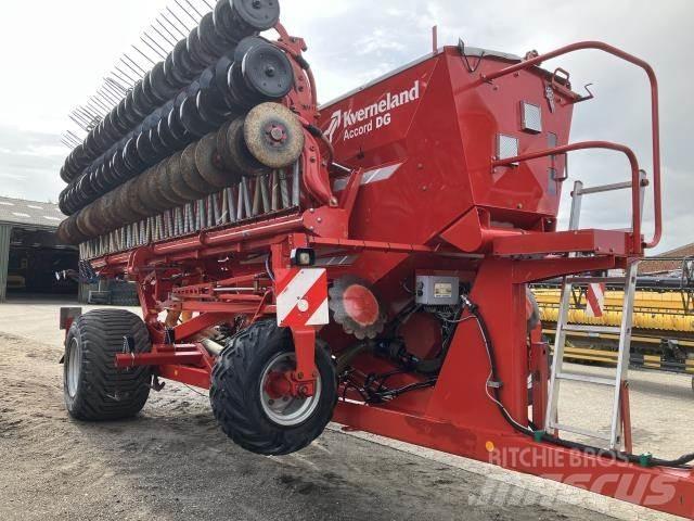 Kverneland DG Farm Drills