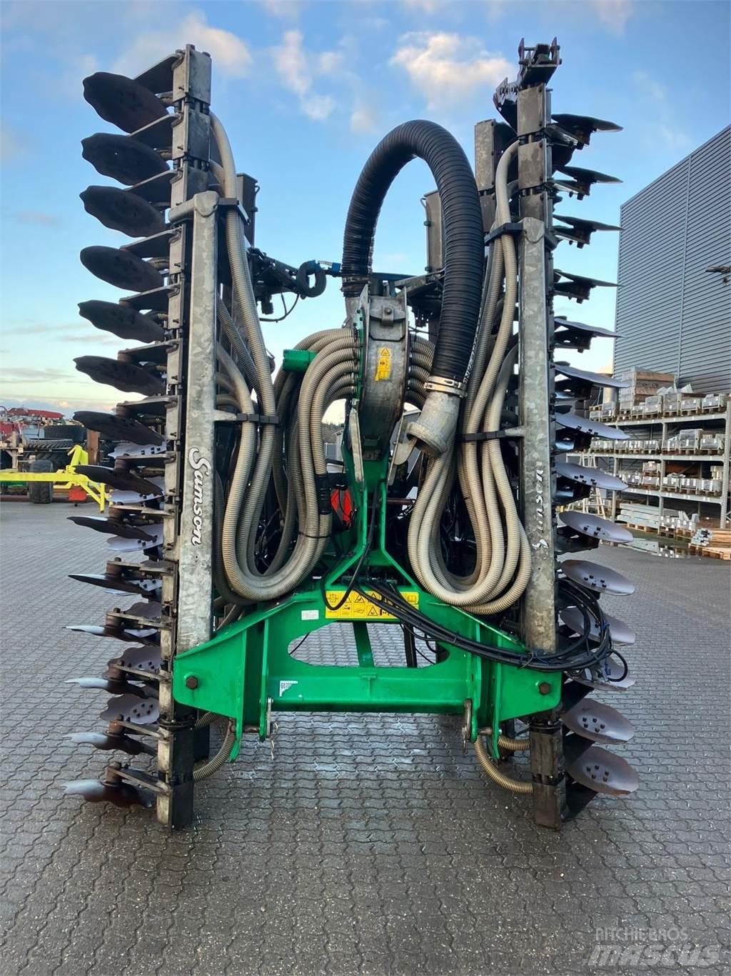 Samson SD II 700 Sprayer Fertilizers