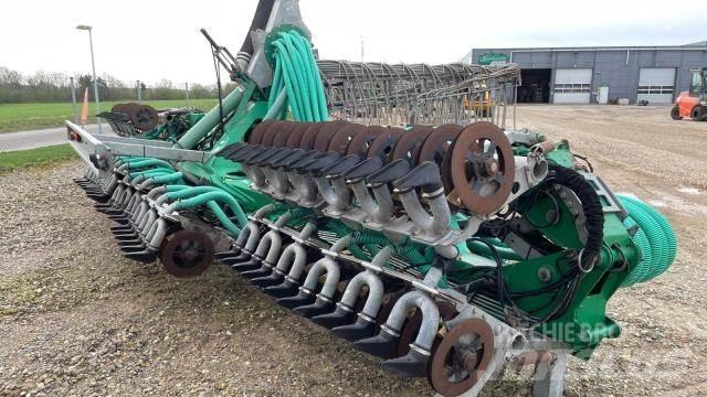 Samson TD 12 Sprayer Fertilizers