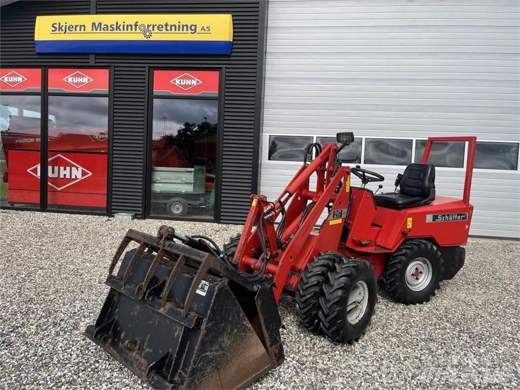 Schäffer 217 Mini Loader