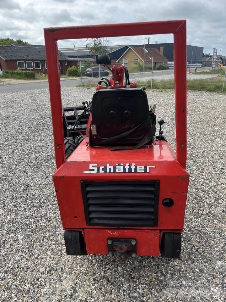 Schäffer 217 Mini Loader