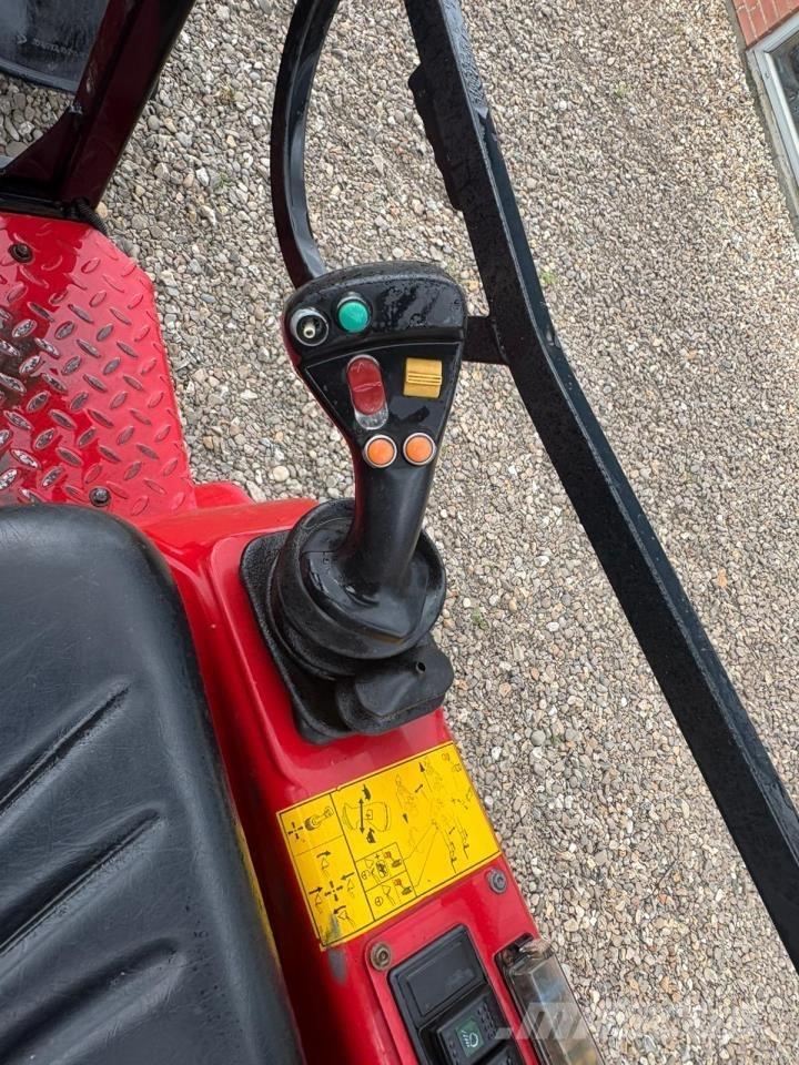 Schäffer 2345T Mini Loader