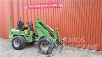 Striegel 300 Mini Loader