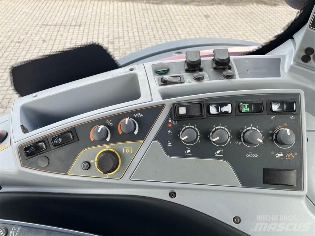 Valtra N 174 Tractors