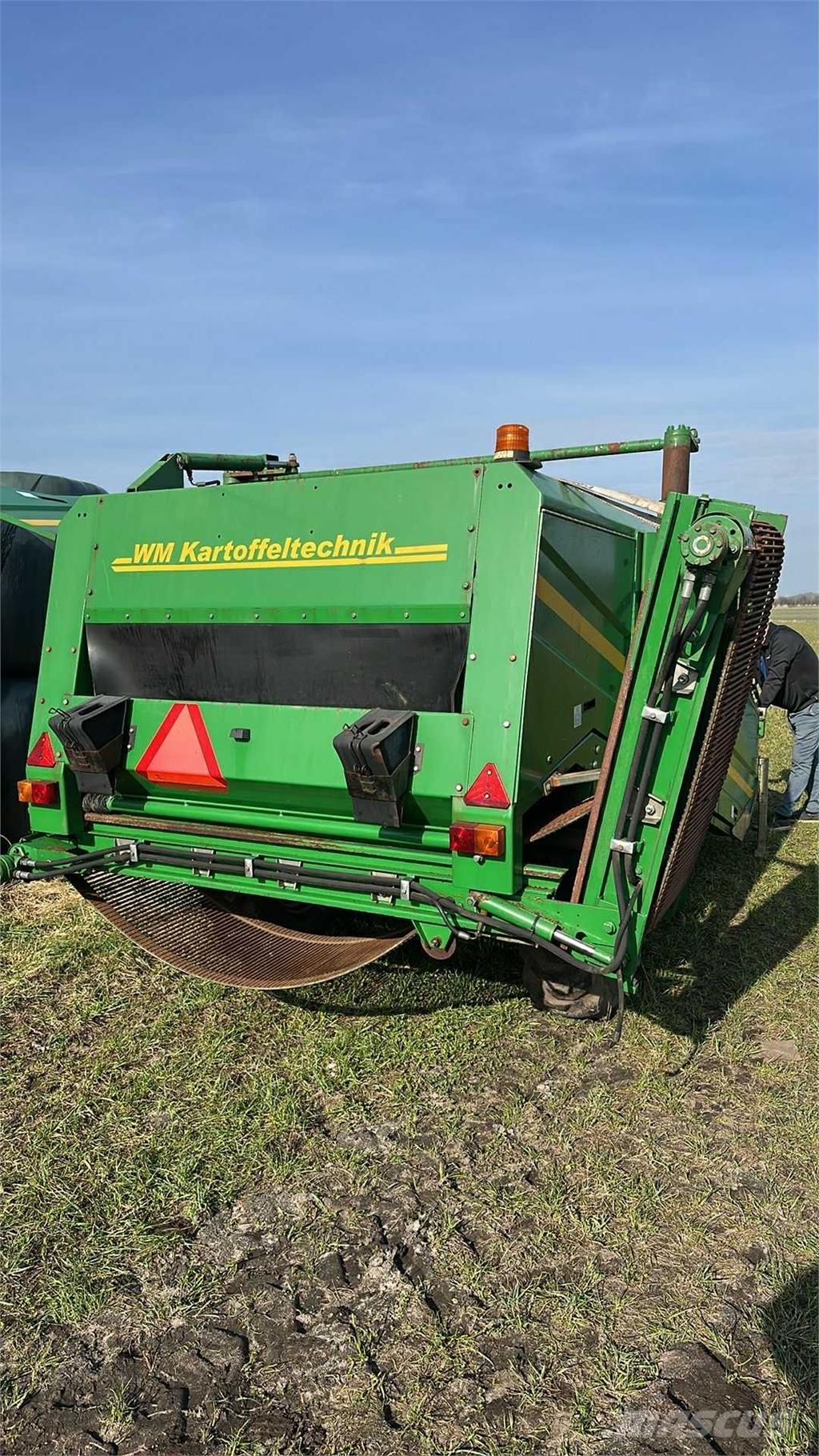 WM ROCKSTAR 1532 Motor Graders