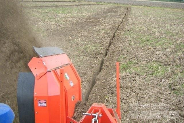  - - -  BOXER D02 Chisel Plows